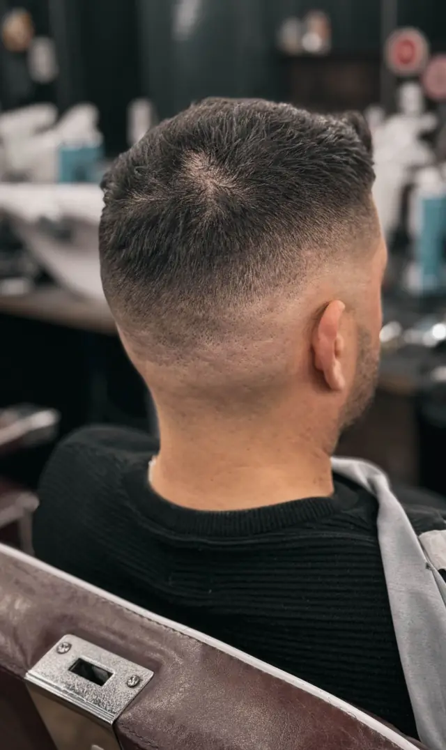 Fade w fotelu w Gentlemen Barber Shop Tarnobrzeg w centrum Tarnobrzega