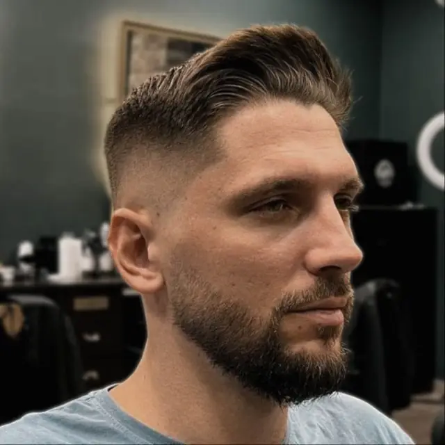 Quiff + broda w Gentlemen Barber Shop Tarnobrzeg w centrum Tarnobrzega