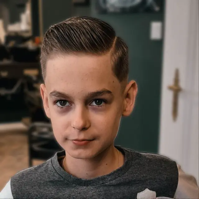 Strzyżenie chłopięce w Gentlemen Barber Shop Tarnobrzeg w centrum Tarnobrzega