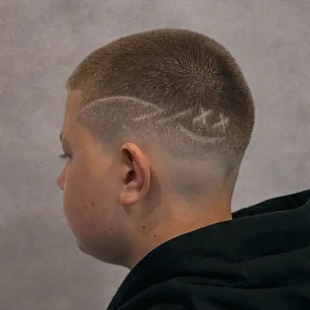 Nape design w Gentlemen Barber Shop Tarnobrzeg w centrum Tarnobrzega