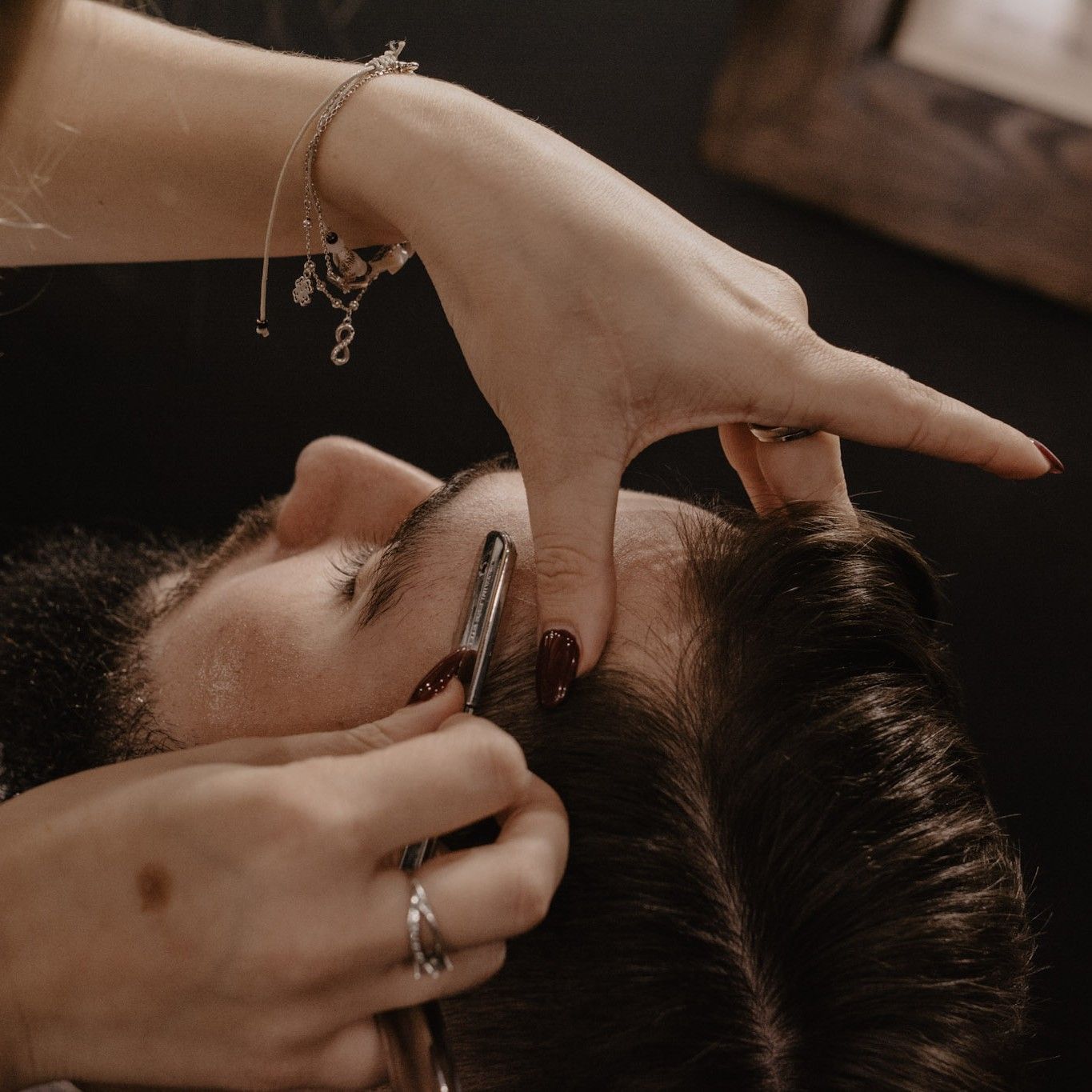 Włosy i broda w Gentlemen Barber Shop Tarnobrzeg